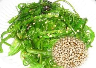 海藻薏苡仁粥治疗青春痘