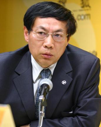 任志强个人资料照片,王石离婚,《甄嬛传》80后女演员田朴珺新欢,潘石屹任志强等微博调侃