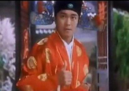 周星驰版江南style爆红,鸟叔搞笑骑马舞引爆跳舞热潮