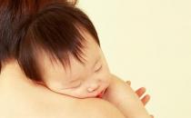 宝宝睡觉张着嘴有什么影响？该去治疗吗？