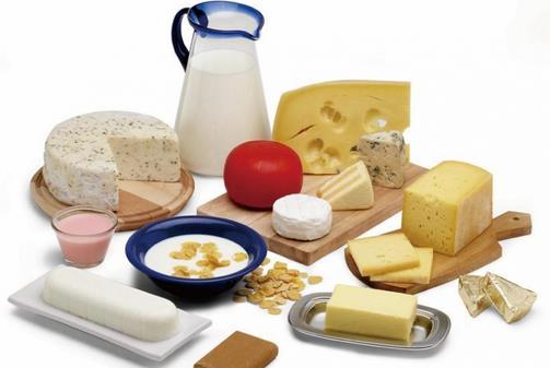 怎样预防高血压?少喝酒多补钙