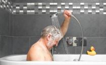 老人沐浴之前要做好五大准备工作