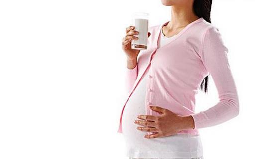 怀孕后期应该注意什么？正常进食方便生产？