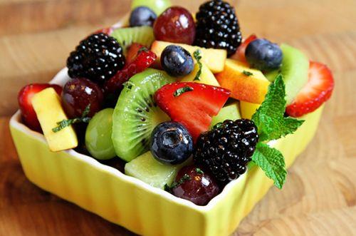 什么时候吃水果最好？饭前还是饭后吃水果