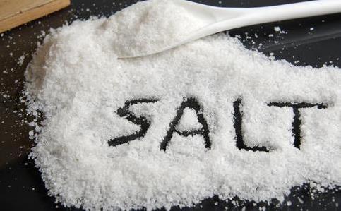 每天吃多少盐合适？怎样吃盐才正确