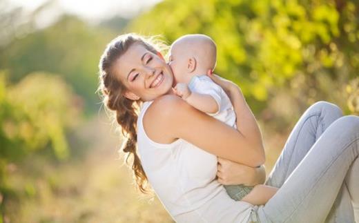 乳头皲裂是什么？哺乳会有哪些皮肤问题？