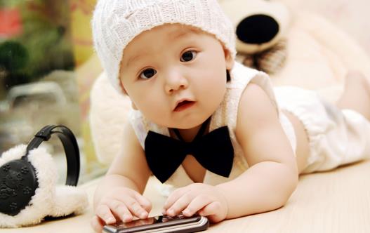 哺乳期找奶妈真的好吗?