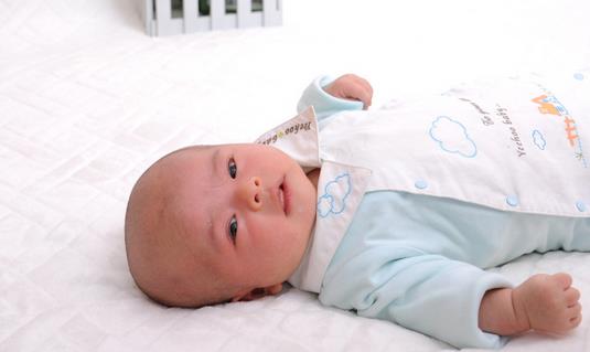 冬天怎么帮宝宝洗澡?