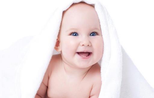 宝宝容貌会根据什么产生变化？