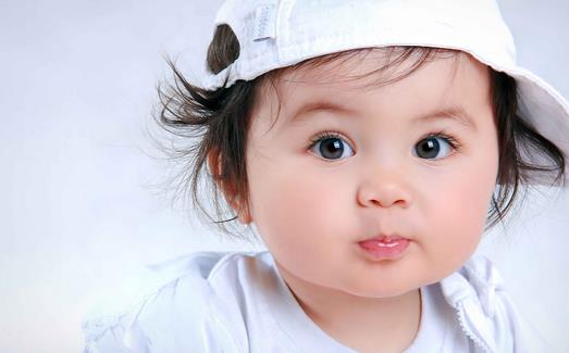 洗宝宝衣服不能用洗衣粉吗？