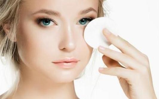 各种脸型如何靠发型变小脸?