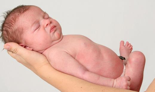 引起新生儿缺氧缺血性脑病的原因有哪些?