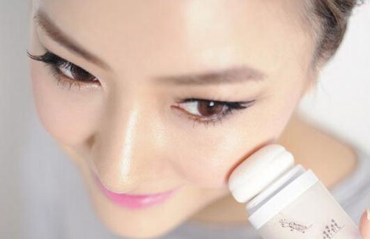 快速补妆的方法-脱妆怎么办?
