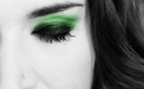 眼影色盘大胆用起来！橙蓝色搭配更棒哦！