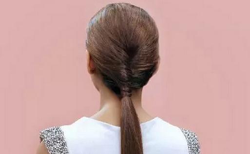 中分怎么扎发才好看？气质范盘发DIY