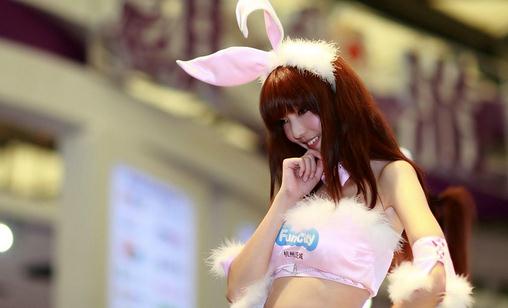 齐刘海想留中分?过渡期太尴尬怎么办?