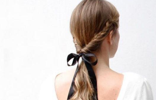 如何用发夹做出好发型？