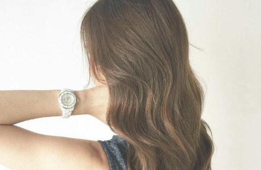 烫发后怎么才能保持发型?