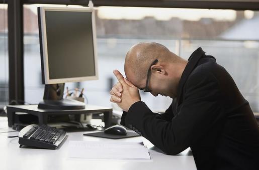 白领警惕!不良坏习惯影响大脑亚健康