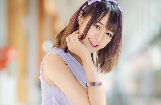 面部整体按摩才能瘦脸哦!