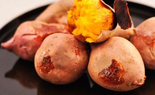 红薯的多种吃法：烤箱版烤地瓜