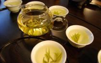 喝绿茶有什么好处？喝绿茶可以防晒