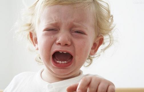 孩子哭闹 父母应该立即去制止吗？