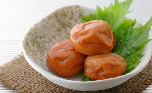 梅干有什么功效?吃梅干能缓解腹痛