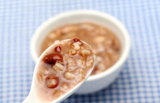 女性养颜补血应该吃什么食物?