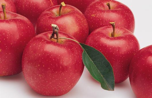 喝苹果的好处-吃苹果需要注意什么？