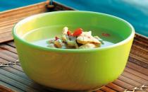 滋补女人的食物大盘点-喝茶有益健康