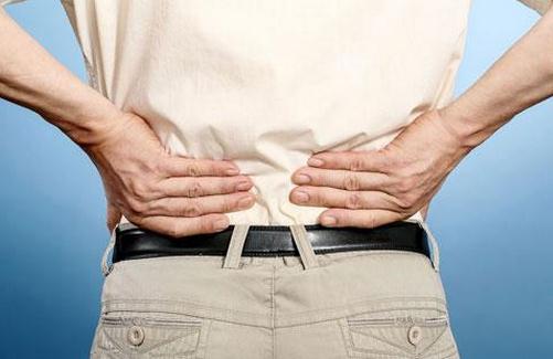 腰痛的原因有哪些？引起腰痛的9种疾病