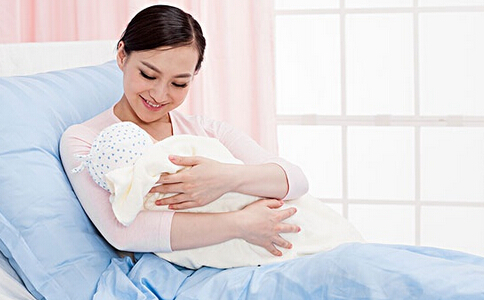 中西有别 中国产妇为什么一定要坐月子