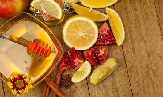 蜂蜜怎么吃能够排毒美颜?