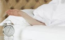 冬天蒙头睡觉害处多多