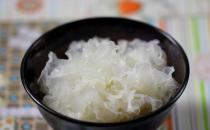 冬季滋补吃银耳 教你如何挑好银耳