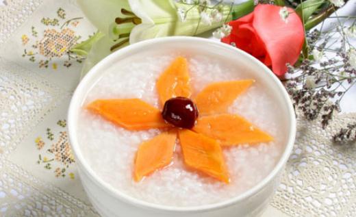 准妈妈的饮食误区：营养多总比少强