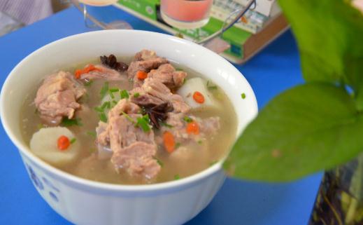 营养过剩对孕妇有什么危害?