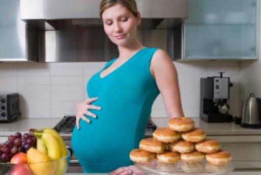 孕妇饮食误区：应该少运动吗？