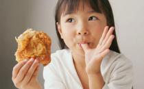 小孩饮食禁忌：缺少主食影响大脑发育
