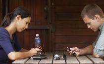 开车玩手机撞死人 手机成瘾如何摆脱