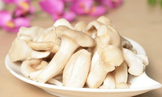 如何挑选健康的蘑菇类食材