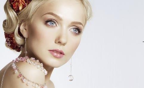 纯天然蜂蜜面膜 如何去除斑点?