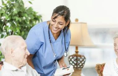 老人六大异常表现要警惕