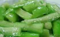 丝瓜的养生功效 女性吃丝瓜美容淡斑