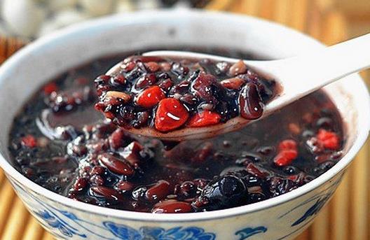 肾虚吃什么好?推荐八种治疗肾虚的药膳