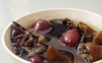 乌发汤 让你的头发乌黑亮丽