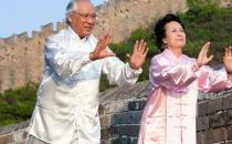 让补钙效果变更好 老人缺钙这样补