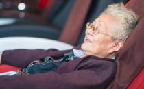 冬季老人应避免的养生误区