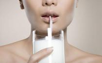 喝牛奶有什么禁忌？六种错误喝奶方式如服毒